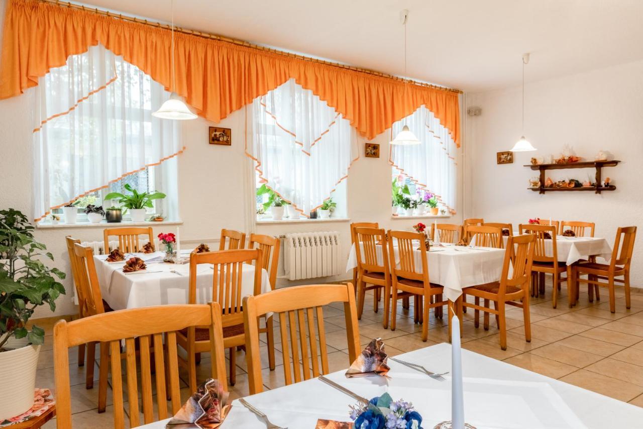 Hotel Carola โอลเบิร์นเฮา ภายนอก รูปภาพ